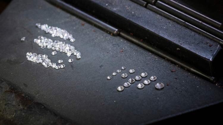 La perfecció darrere de cada diamant: qualitat, selecció i significat