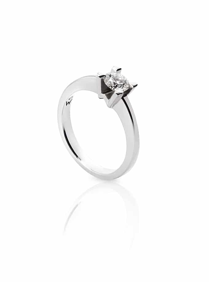 WESSELTON W-SOLITAIRE COLLECTION IN WHITE GOLD AND DIAMOND-001