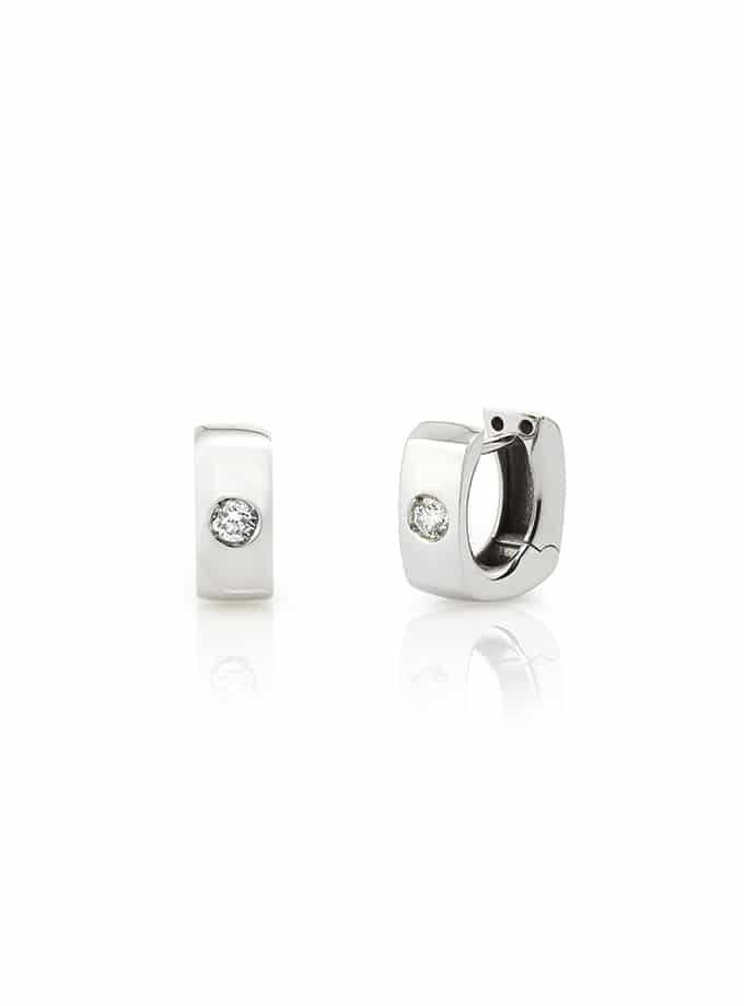 WESSELTON SELECTION TELEVISION EARRINGS IN WHITE GOLD AND DIAMONDS-001