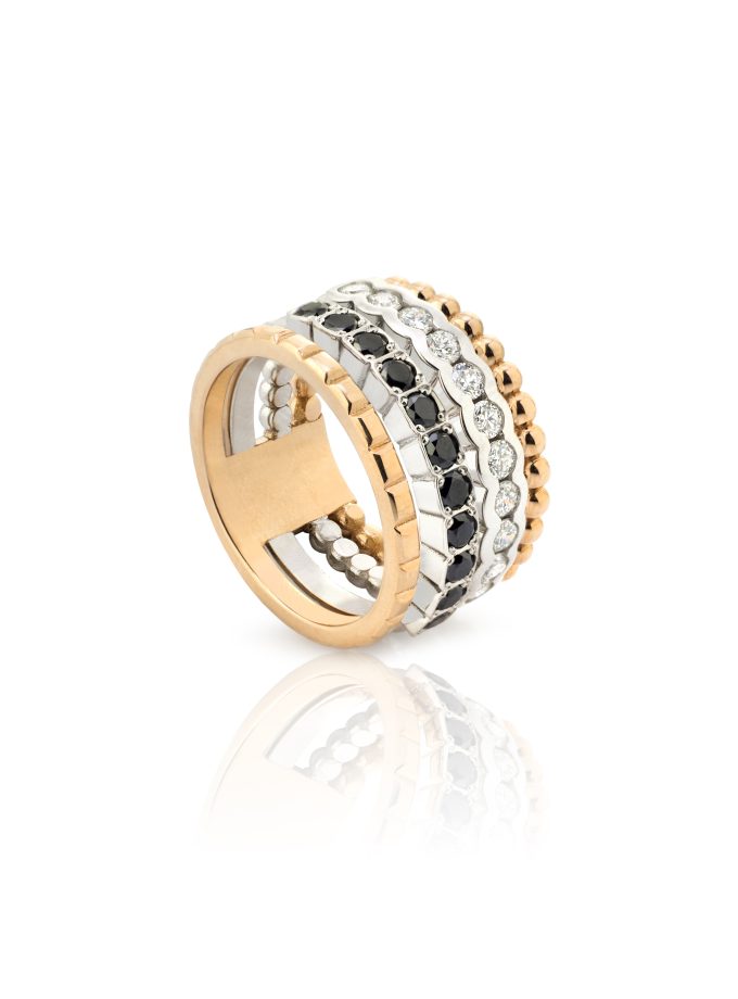 anillo con diamantes black